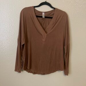 Mahina Boutique Long Sleeve Blouse